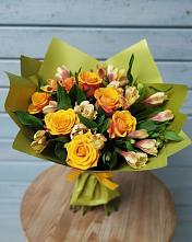 Букет цветов из:  Альстромерии и Розы в Жатай