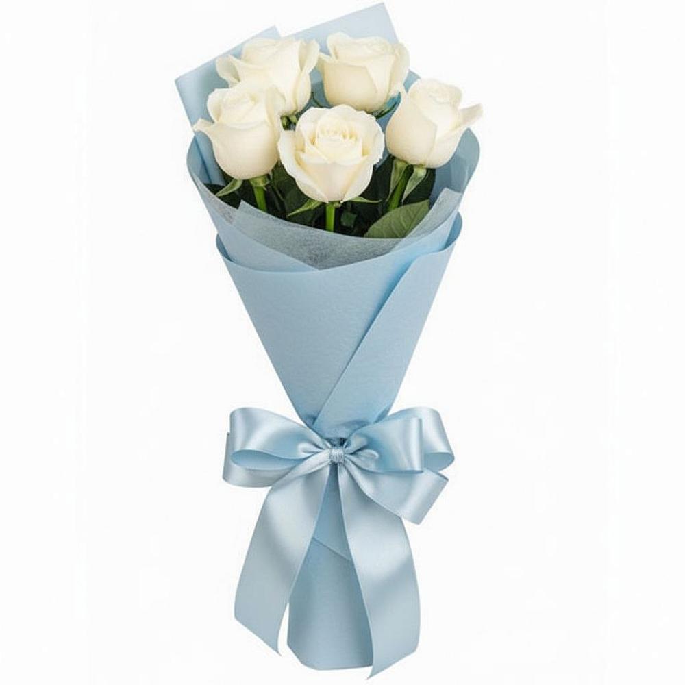 Букет 5 Белых роз Проуд в Жатай