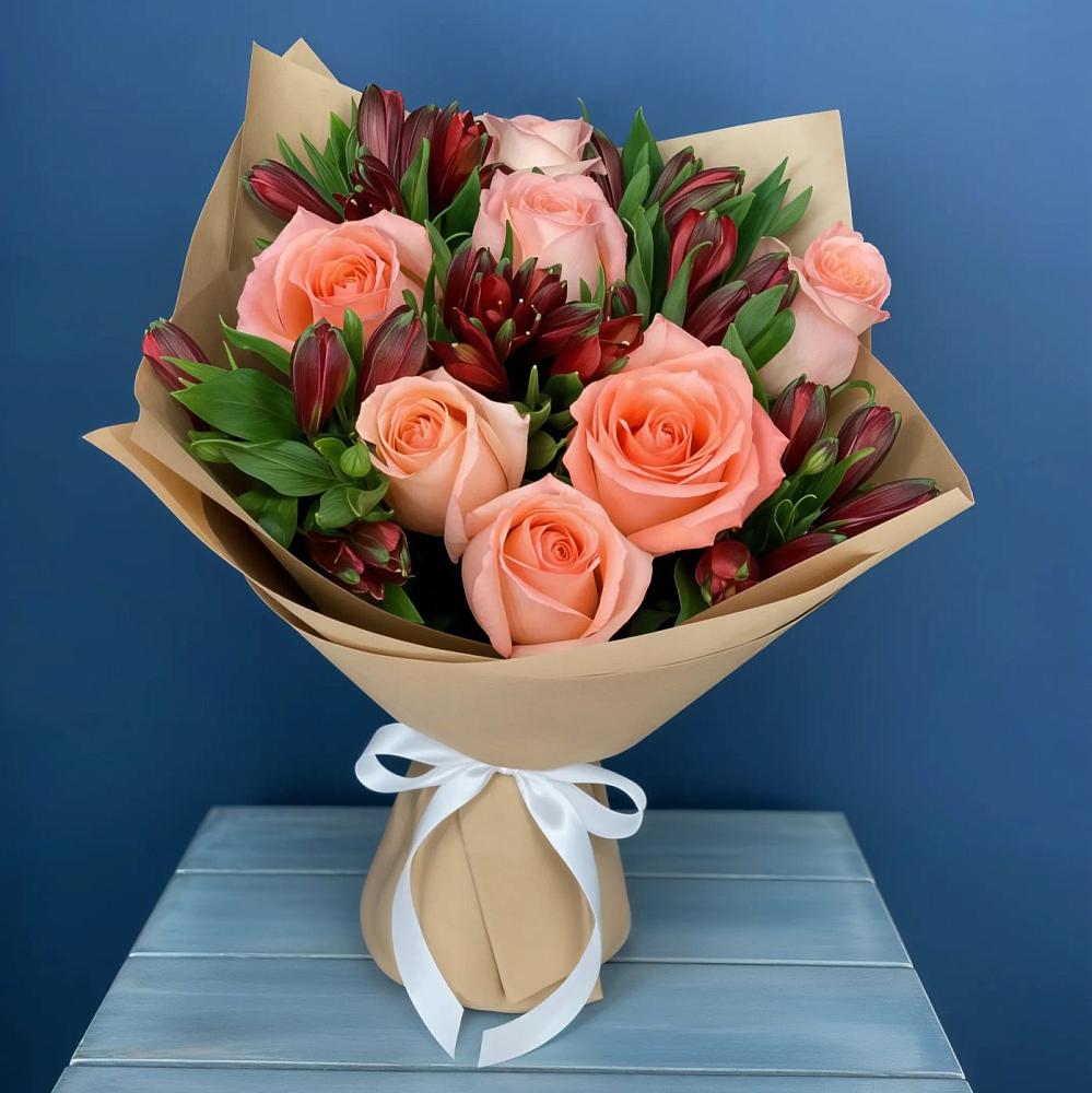 Букет цветов из: Розы и Альстромерии в Жатай