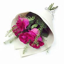 Букет цветов из:  Розы в Жатай