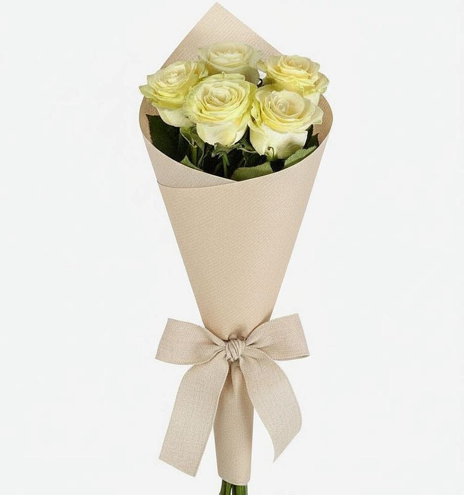 Букет цветов из: Розы в Жатай