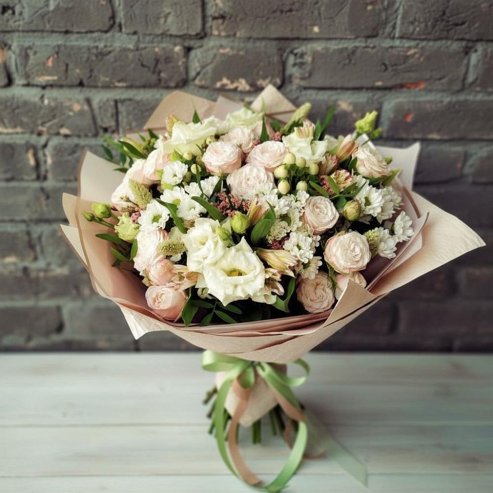 Букет цветов из: Альстромерии, Розы и Хризантемы в Жатай