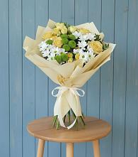 Букет цветов из:  Хризантемы и Розы #REPLACE_PRED# Жатай