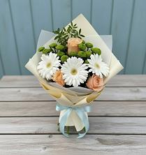 Букет цветов из:  Герберы, Розы и Хризантемы в Жатай