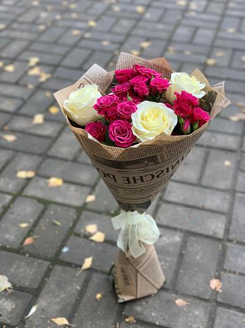 Букет цветов из: Розы в Жатай