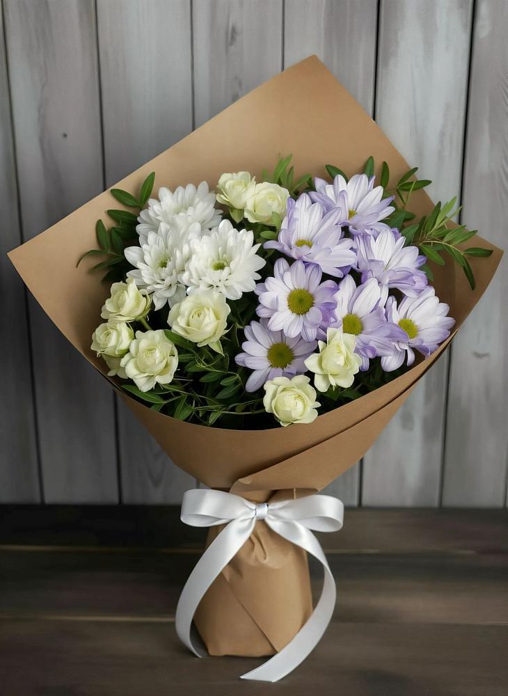 Букет цветов из: Хризантемы и Розы в Жатай